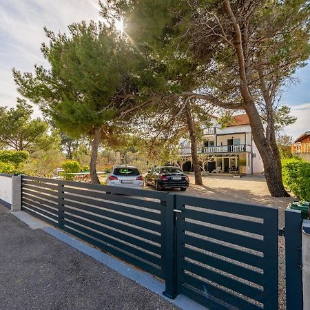 Apartments Villa Agape Vir Kültér fotó