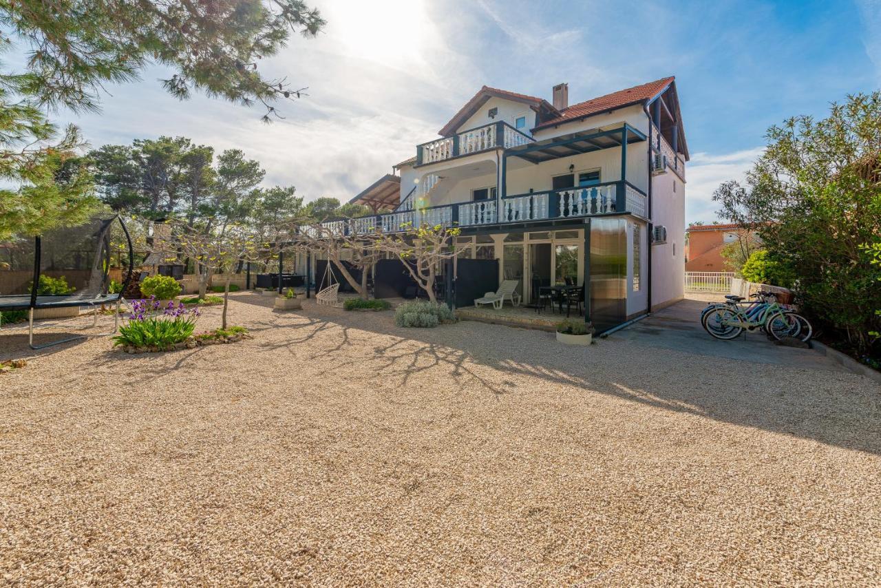 Apartments Villa Agape Vir Kültér fotó