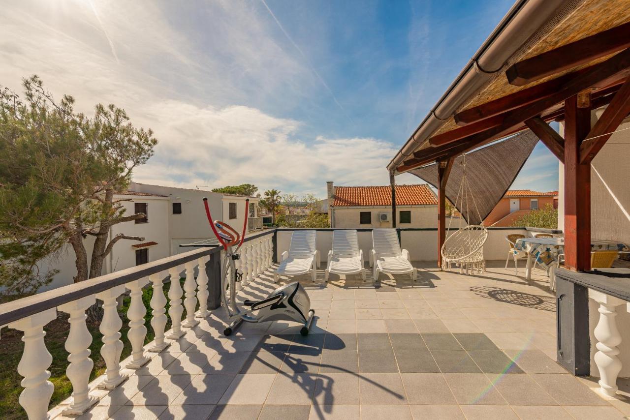 Apartments Villa Agape Vir Kültér fotó