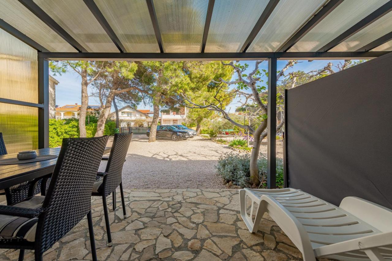Apartments Villa Agape Vir Kültér fotó