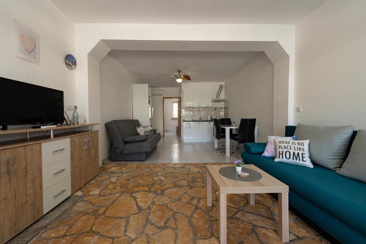 Apartments Villa Agape Vir Kültér fotó