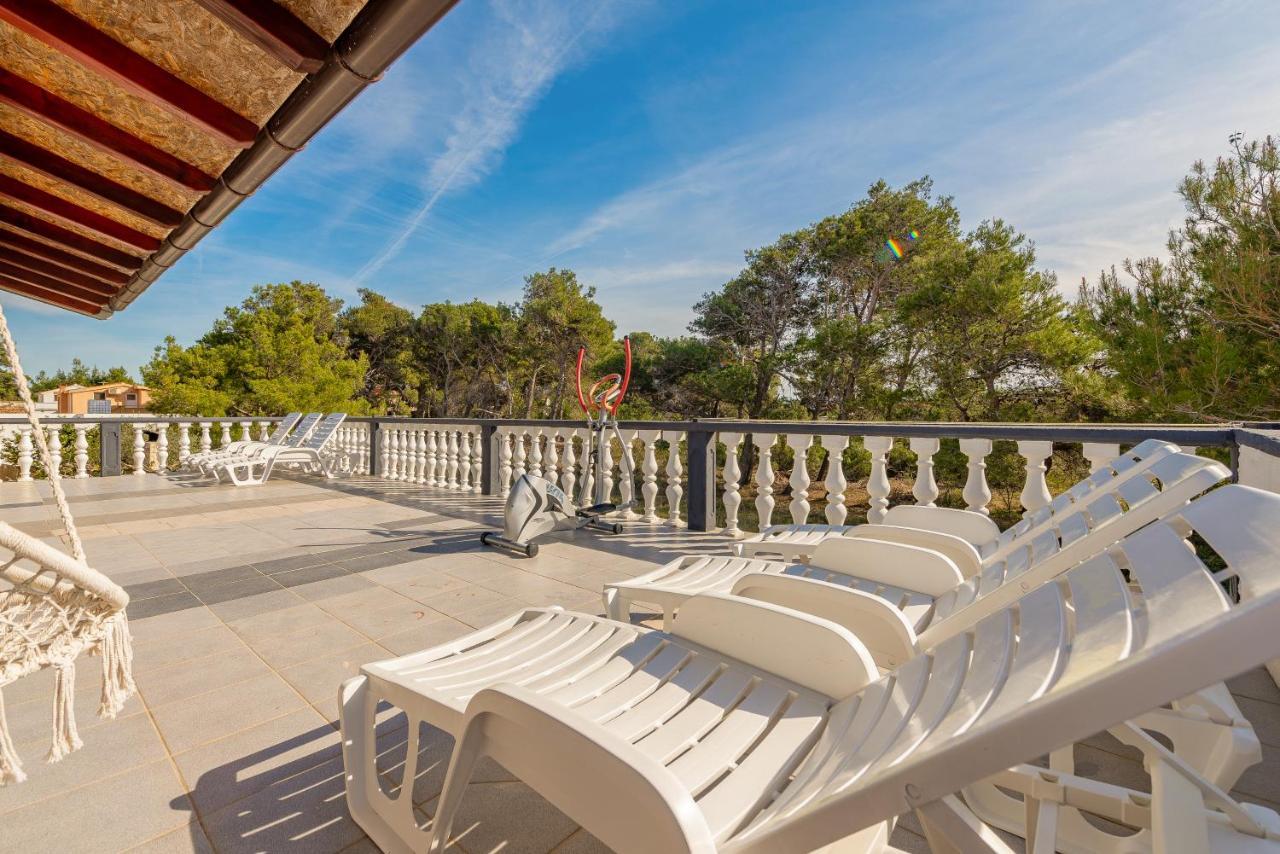 Apartments Villa Agape Vir Kültér fotó