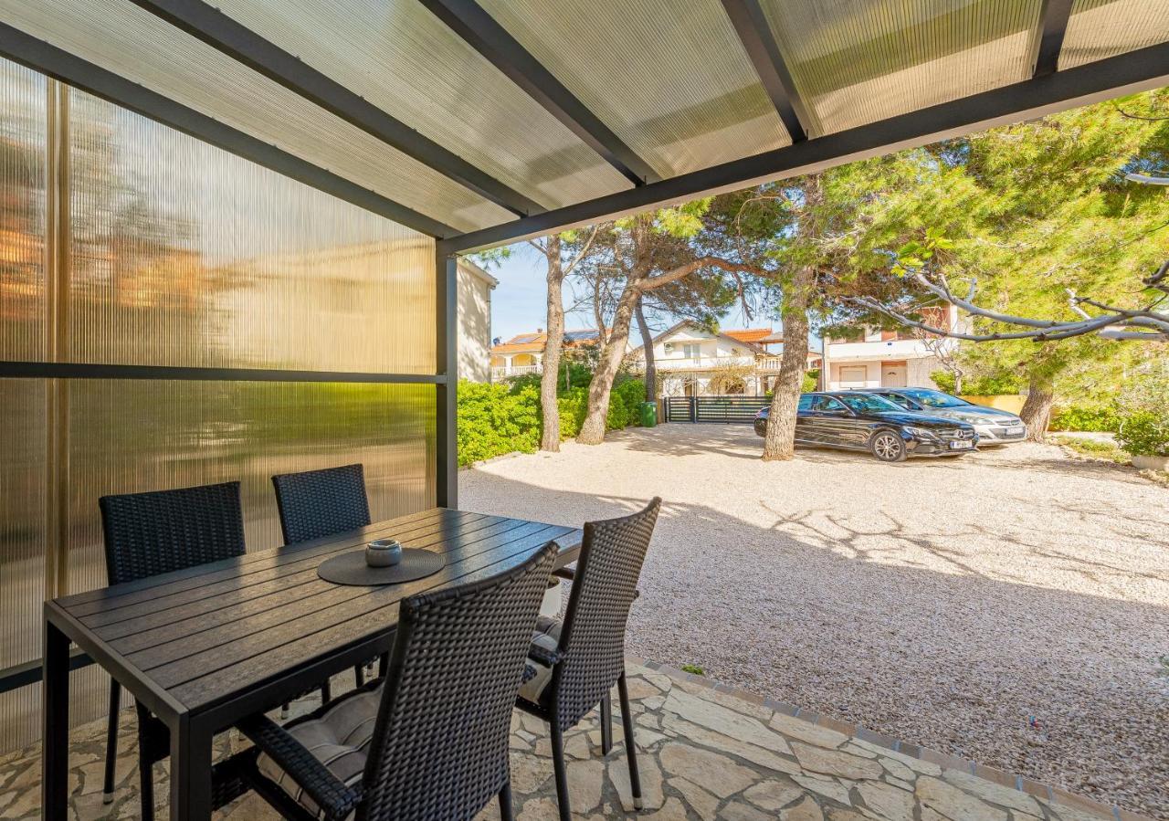 Apartments Villa Agape Vir Kültér fotó
