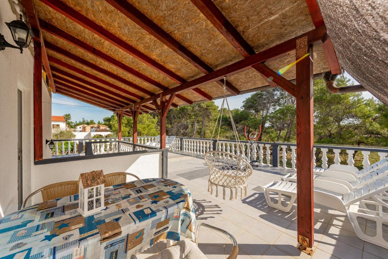 Apartments Villa Agape Vir Kültér fotó