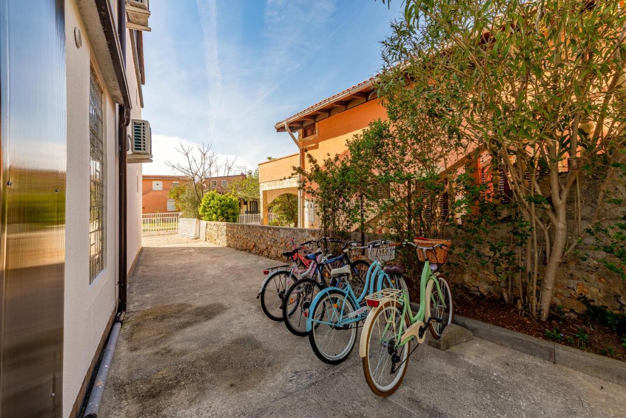 Apartments Villa Agape Vir Kültér fotó