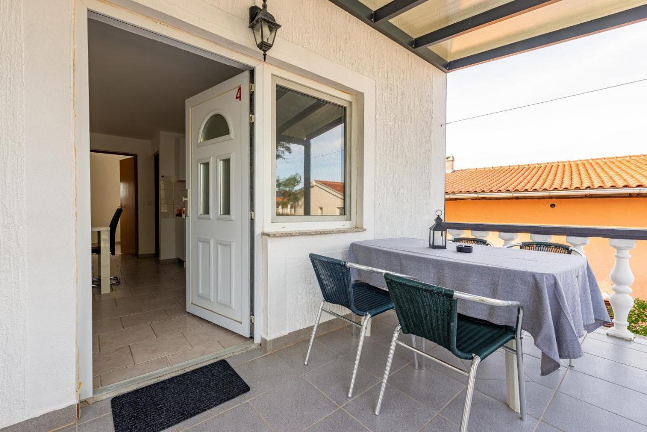 Apartments Villa Agape Vir Kültér fotó