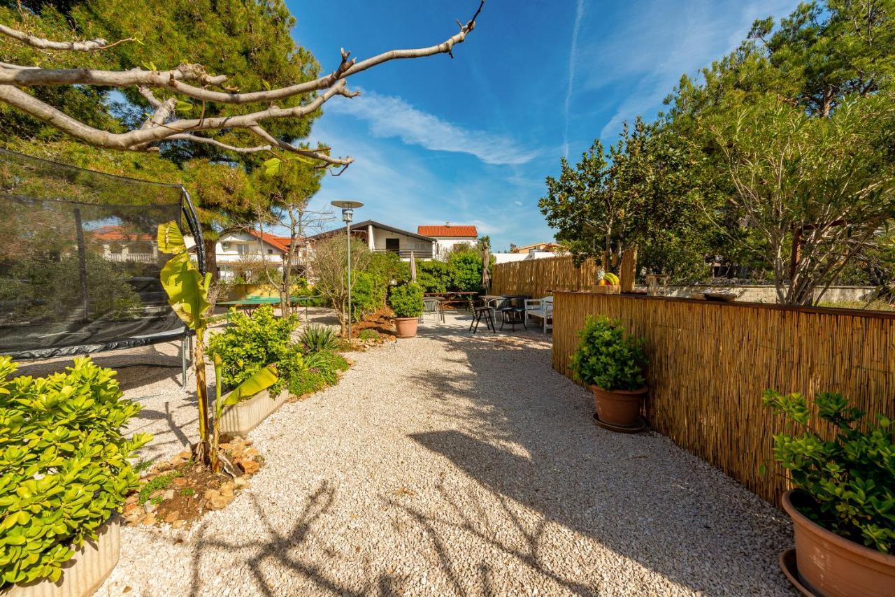 Apartments Villa Agape Vir Kültér fotó