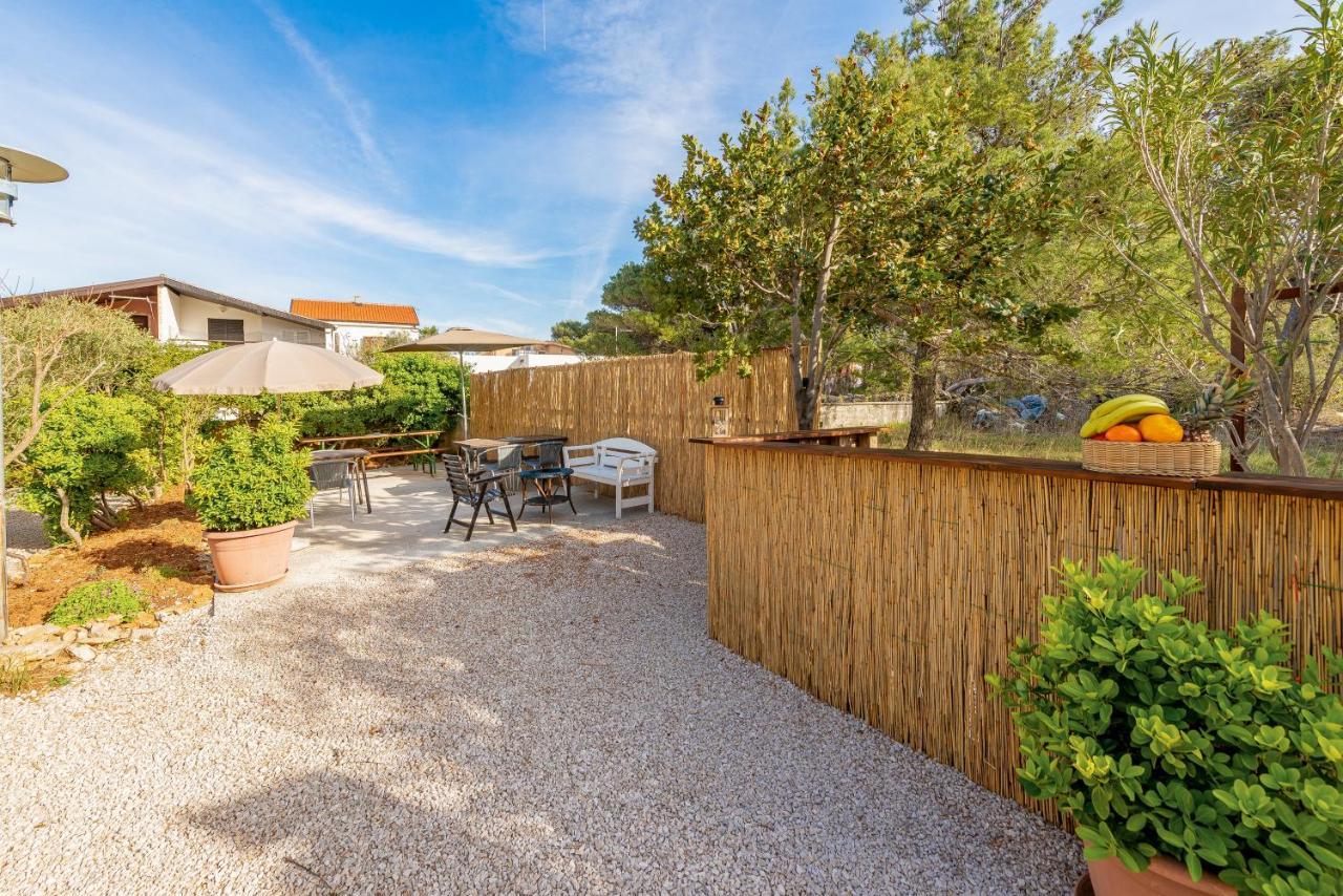Apartments Villa Agape Vir Kültér fotó